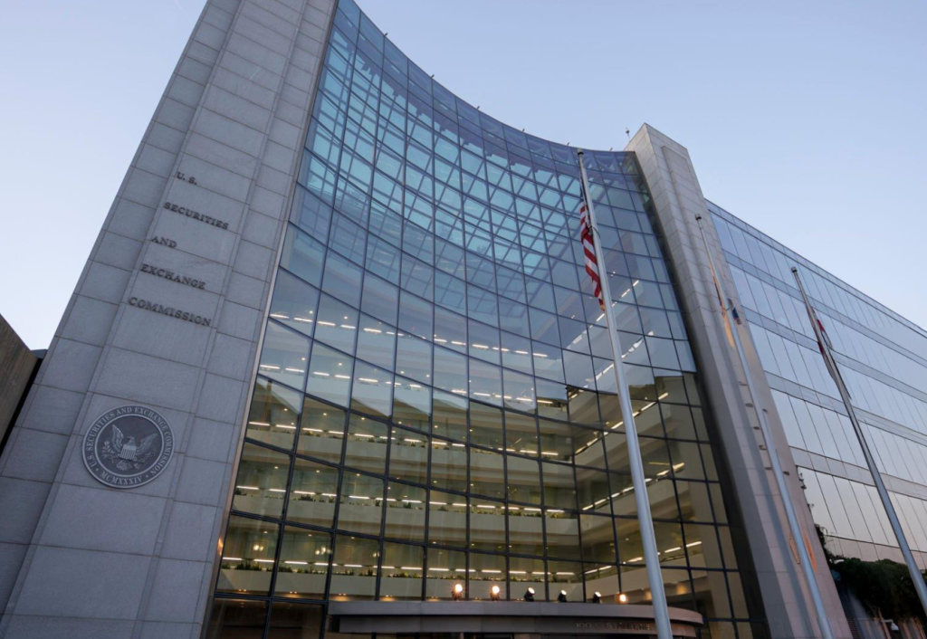 The Rtavienes Ao2 A REVIEW OF THE SECURITIES AND EXCHANGE COMMISSION’S PROPOSED RULES ON ...