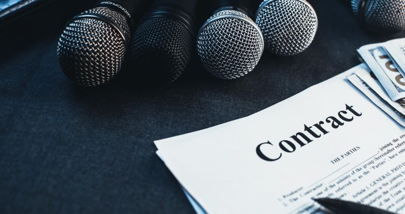 CONTRACT LAW PRINCIPLES AND EXCEPTIONS IN MUSIC RECORDING AGREEMENTS BETWEEN ARTISTS AND RECORD LABELS IN NIGERIA